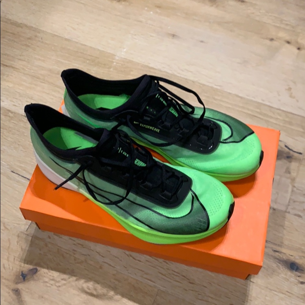 Nike Zoom Fly 3